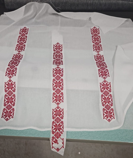 Rochie mireasa brodata